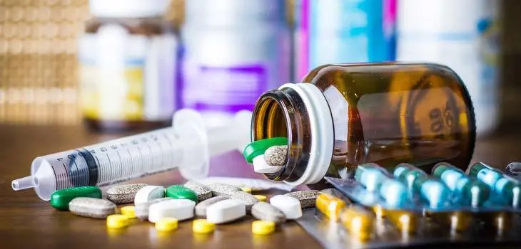 Aciclovir e o risco de IRA