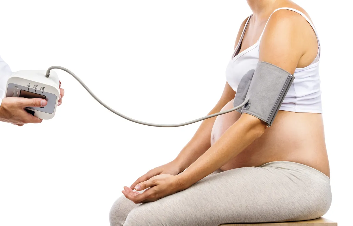 Pré-eclampsia e o Risco de Disfunção Renal no Longo Prazo 